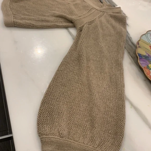 Classic Tan Cardigan Sweater-M - Picture 7 of 15